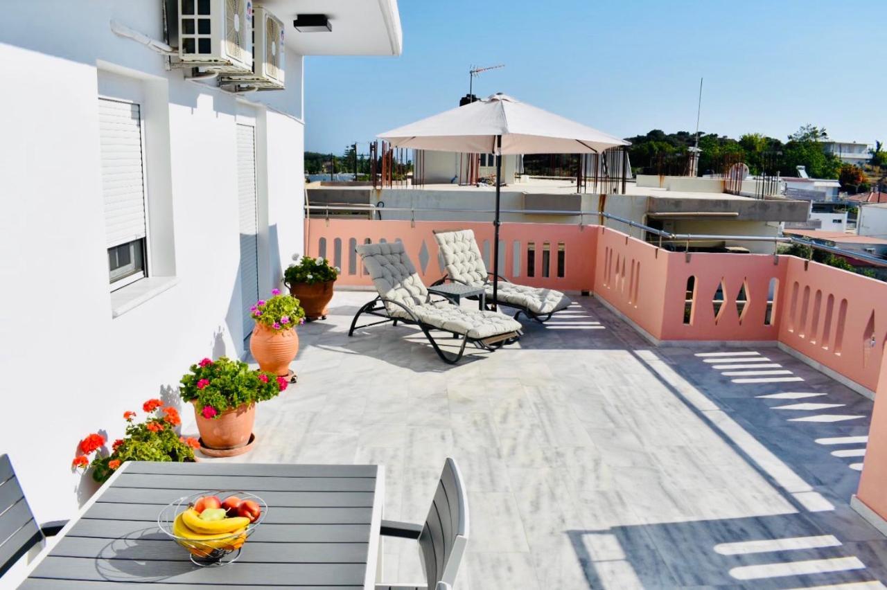 Cozy Renovated Apartment "Filoxenia" カト・ダラトソ エクステリア 写真