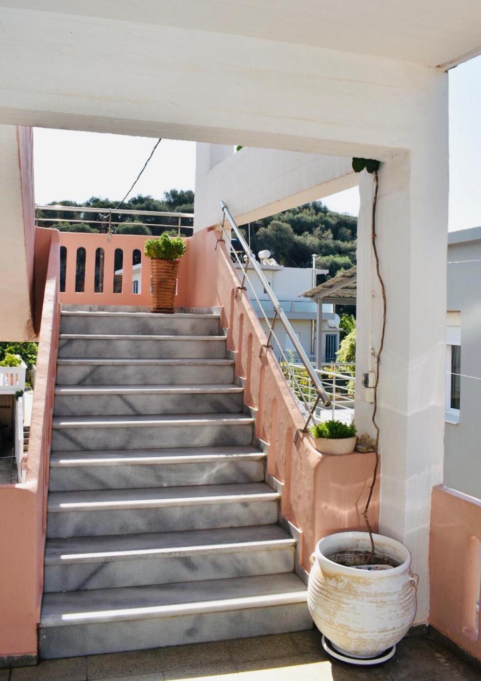 Cozy Renovated Apartment "Filoxenia" カト・ダラトソ エクステリア 写真